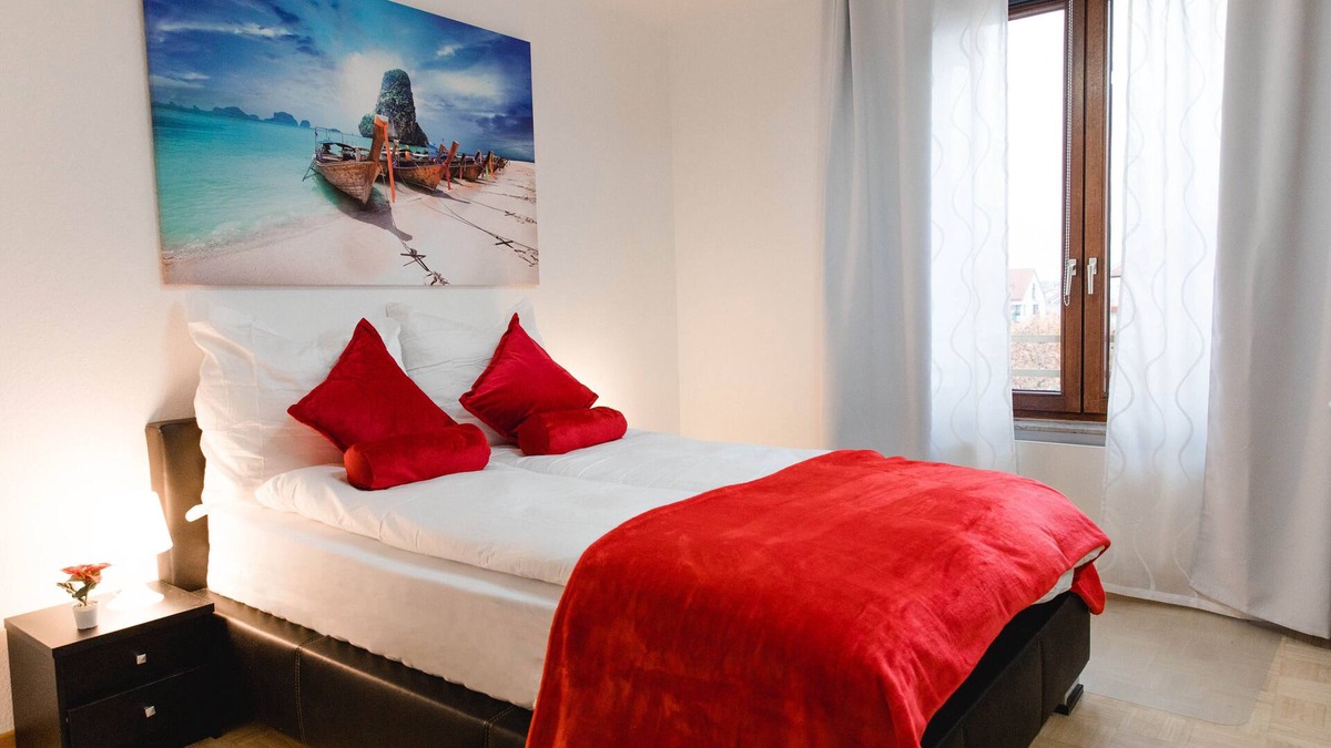 Rhein-Erft-Kreis District Apartment | Lovely flat between Cologne and Bonn, close to Phantasy Land