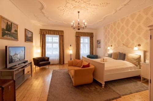 Old Town Apartment | Lovely Flat in a Lovely City