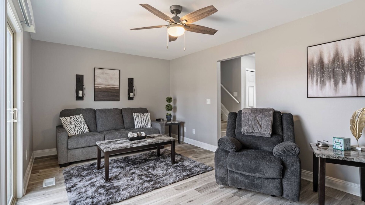 Holly House | Lovely Groveland 2BR/2.5 Bath Townhome- Unit 6641