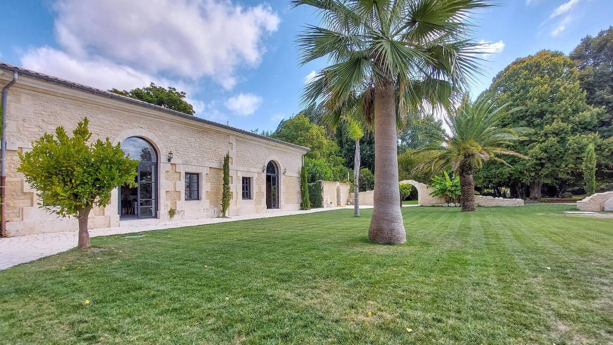 Saint-Julien-de-l'Escap House | Lovely home in Saint-Julien-de-l'Esca with heated swimming pool