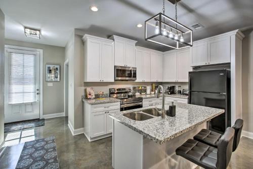 Hammond House | Lovely Hammond Getaway with Patio and Yard!