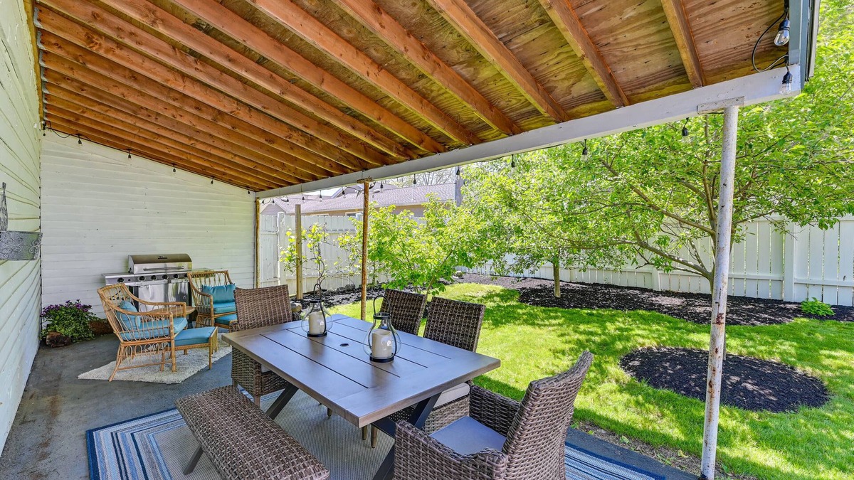 Hammondsport House | Lovely Hammondsport Home, Walk to Keuka Lake!