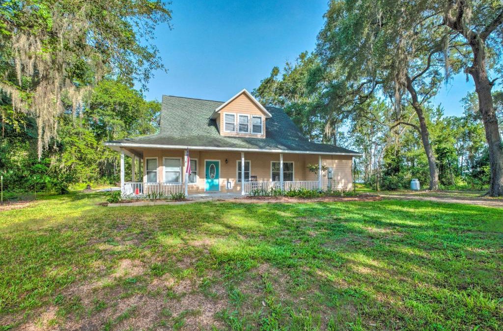 Edgar House | Lovely Hawthorne Home with Private Boat Dock!