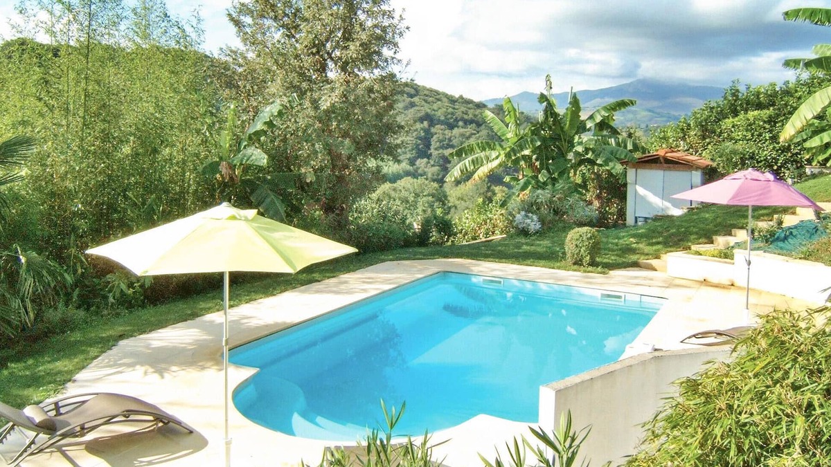 Saint-Pee-sur-Nivelle House | Lovely home in Saint-Pée-sur-Nivelle
