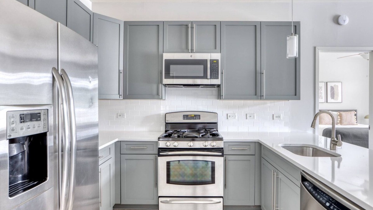Hoboken Apartment | Lovely Hoboken 2BR w/ Gym, W/D & Elevator, near Waterfront, by Blueground