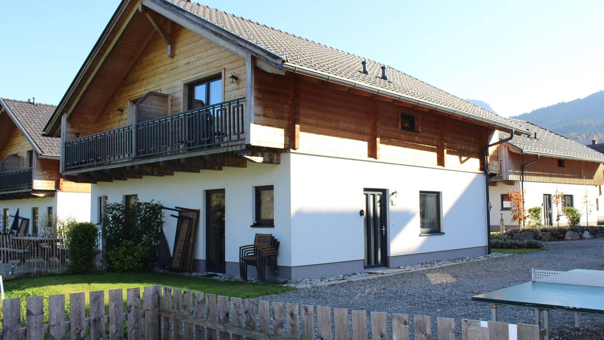 Jenig House | Lovely holiday home on park near ski resort