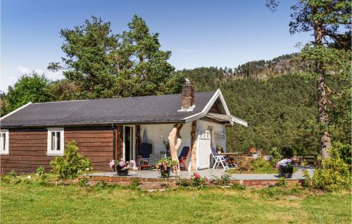 Vindafjord House | Lovely Home In Bjoa With Kitchen
