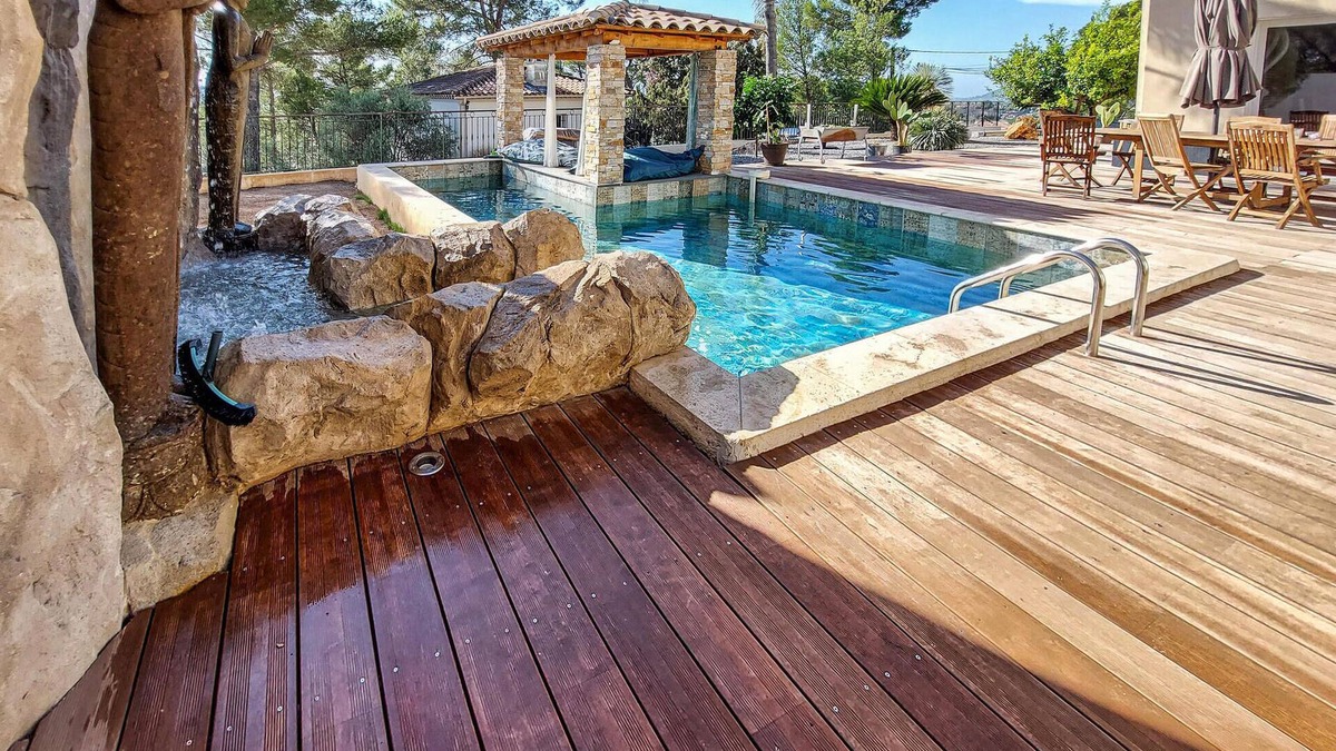 Cuers House | Lovely home in Cuers with kitchen