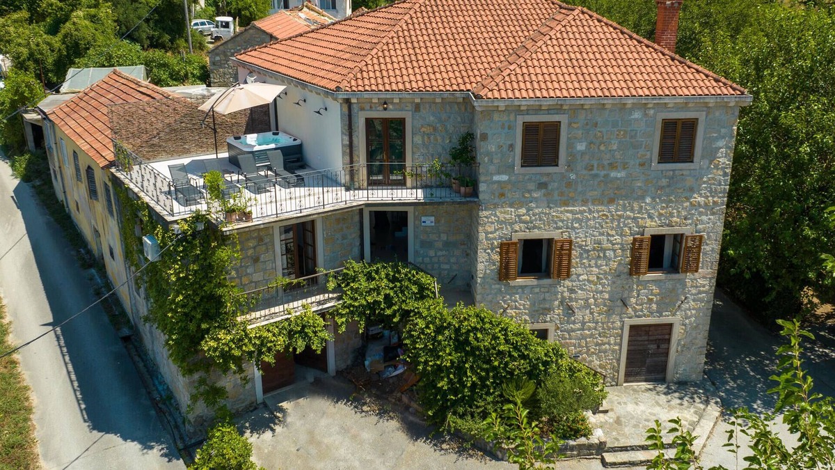 Konavle House | Lovely home in Gruda with sauna