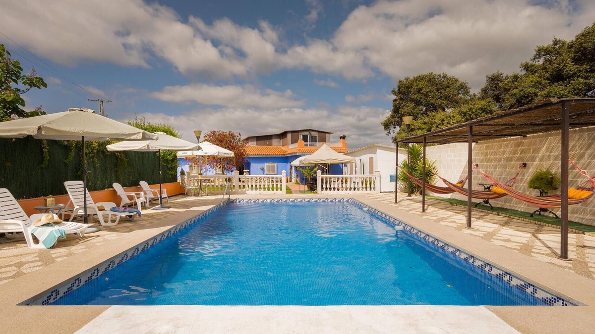 Guillena House | Lovely home in Guillena with WiFi