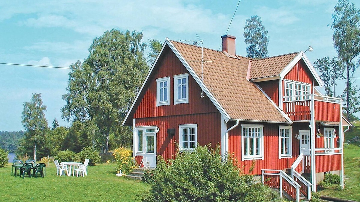 Knared House | Lovely home in Knäred with lake view