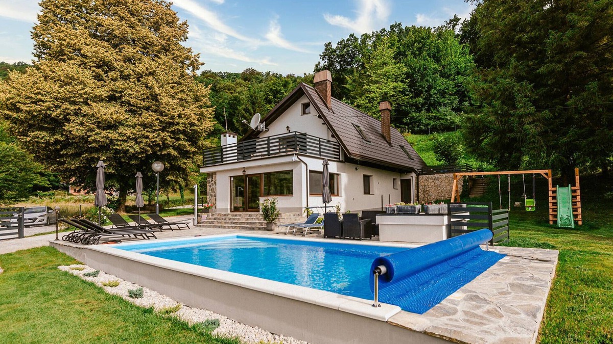 Varazdin House | Lovely home in Lepoglava with sauna