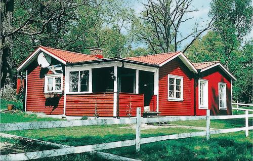 Ljungsarp House | Lovely Home In Ljungsarp With Sauna
