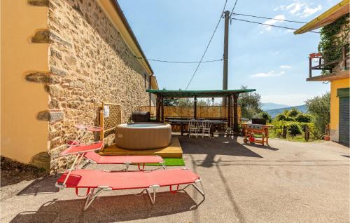 Macchino House | Lovely Home In Marliana With Wifi
