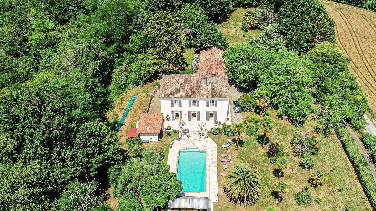 Orthez House | Lovely home in Orthez with WiFi