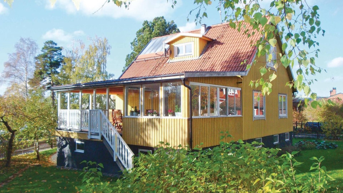 Spanga - Tensta House | Lovely home in Spånga with kitchen