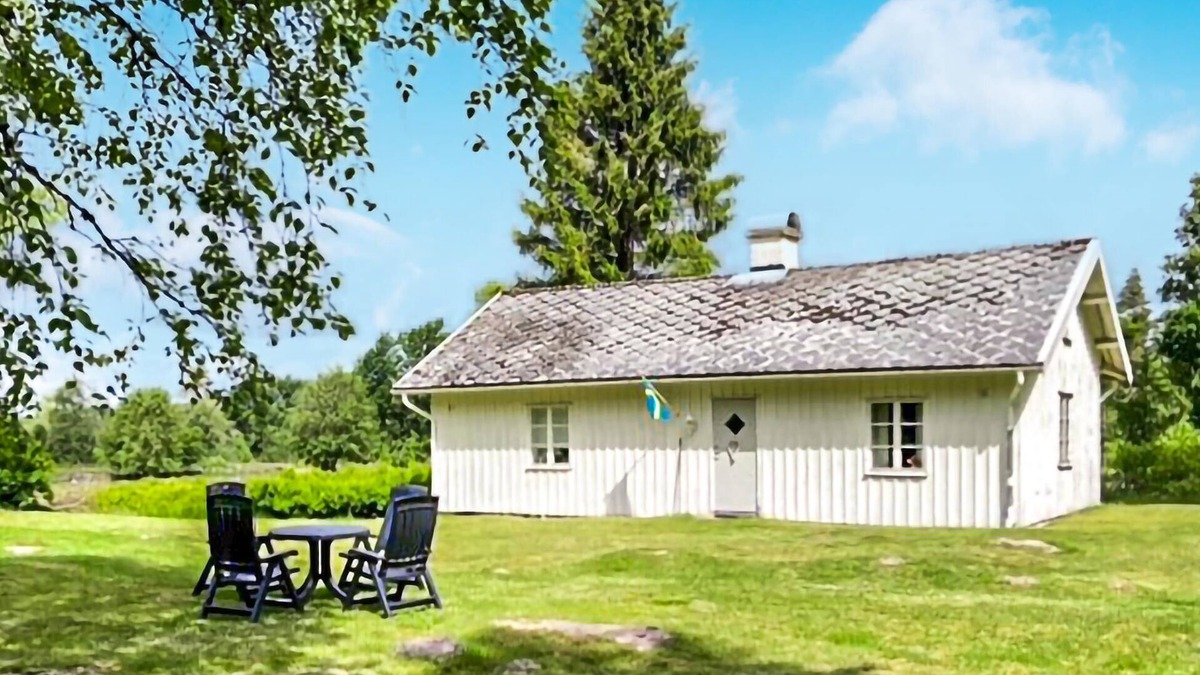Svenljunga House | Lovely home in Svenljunga with WiFi