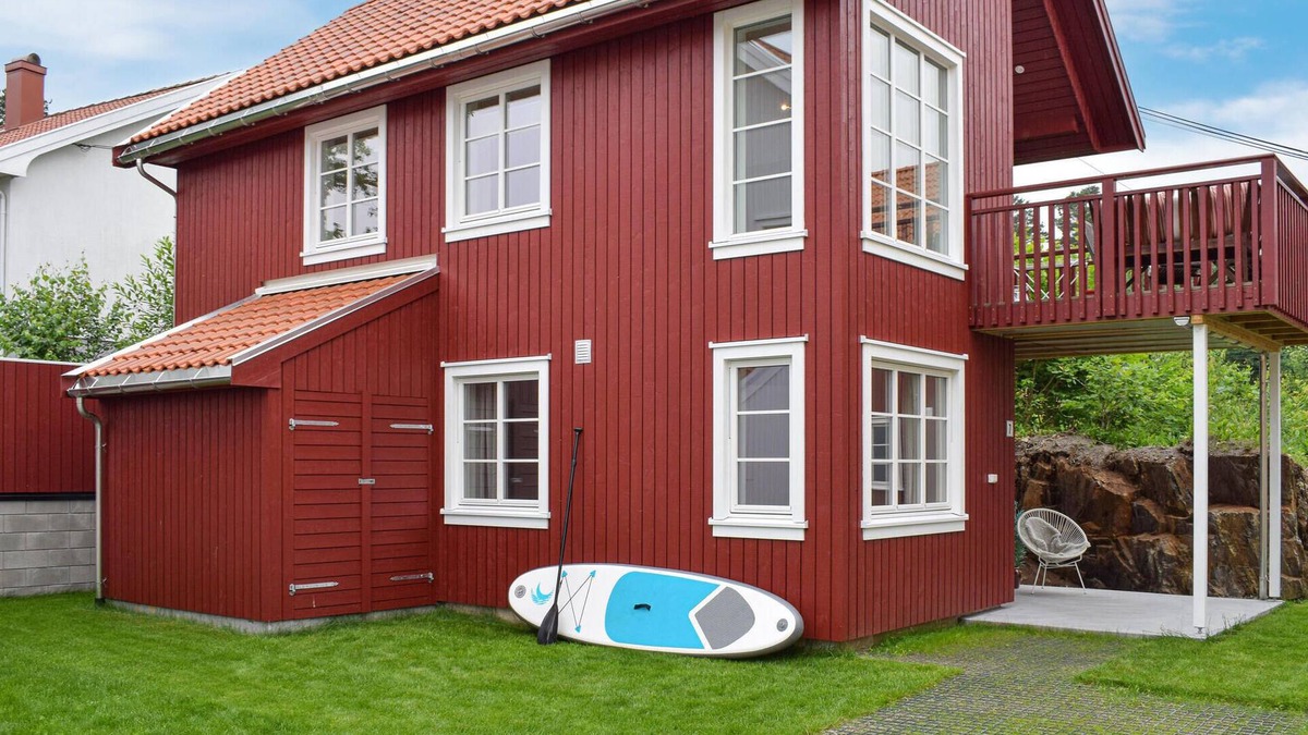 Tvedestrand House | Lovely home in Tvedestrand with WiFi