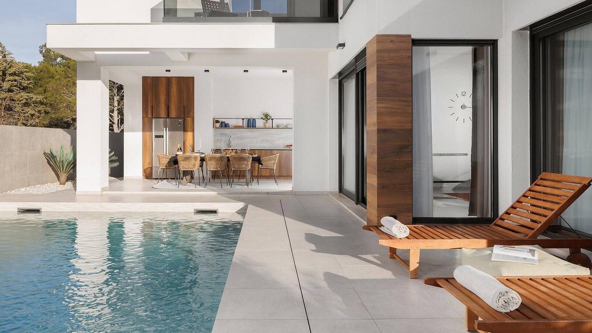 Zambratija House | Lovely home in Zambratija with kitchen
