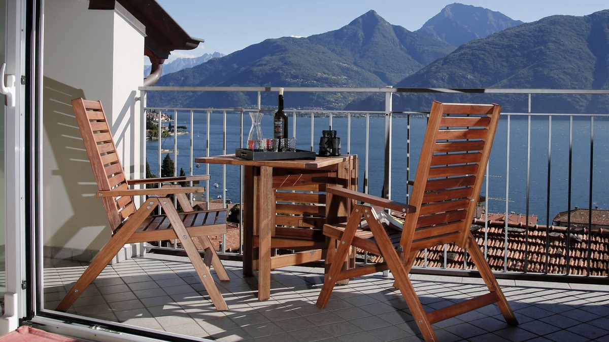 San Siro House | Lovely house close to the lake with panoramic lake and mountain views