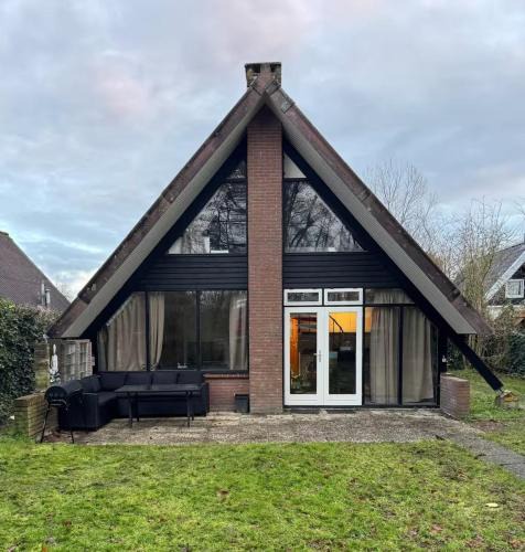 Municipality of Opmeer House | Lovely house till 9 pers near Amsterdam and the sea