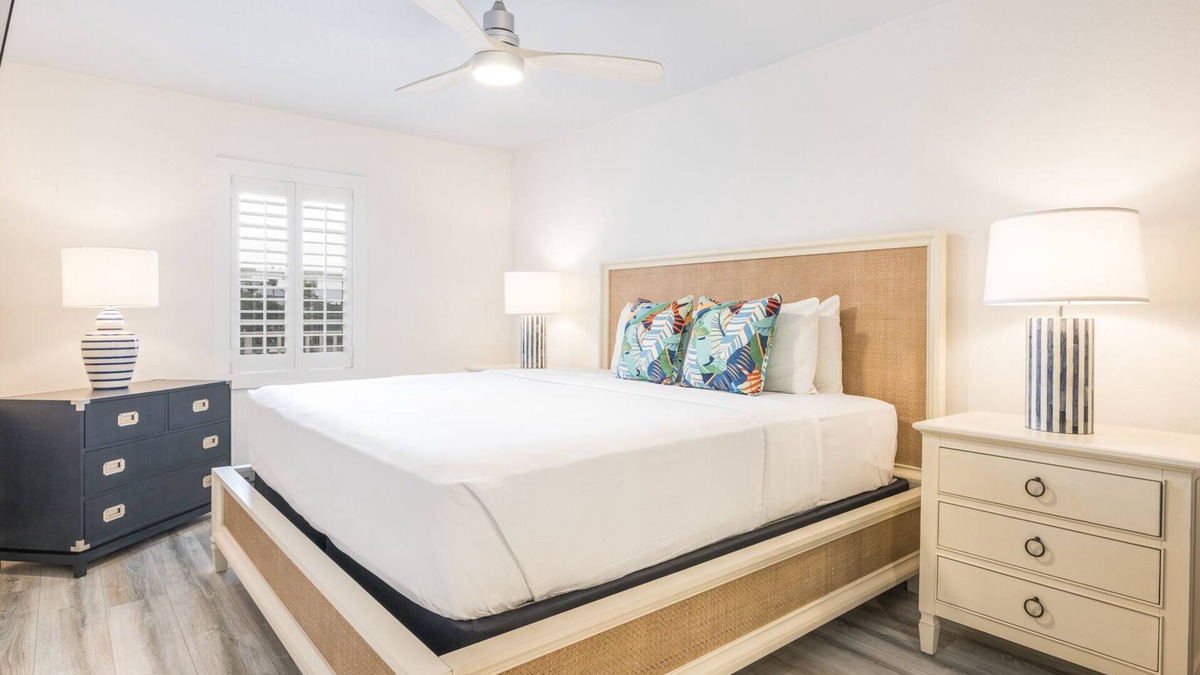 Captiva Apartment | Lovely Island Escape! Onsite Pools, Waterslides. Close to the Beach!