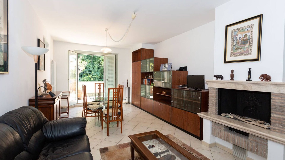 Pedaso Apartment | Lovely large flat with big terrace sea view, sandy and rocky beaches at 150 mt.