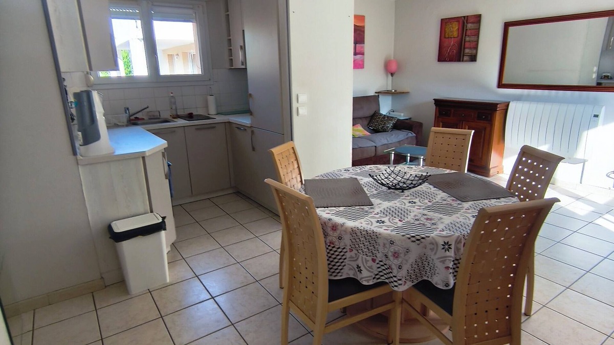 Marange-Silvange Apartment | Lovely modern apartment in a quiet location.