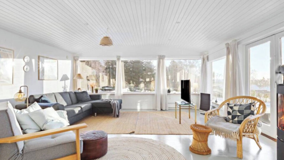 Melby Cottage | Lovely newly renovated cottage with room for a large family.