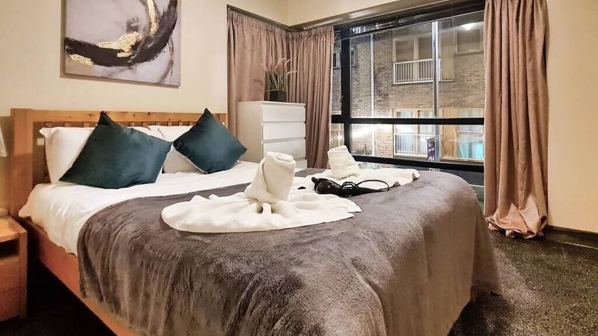 Temple Bar Condo | Lovely One Bed Apartment in Hip End of Temple Bar