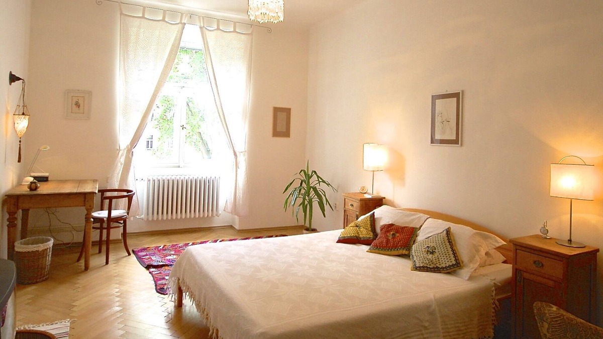 Vinohrady Apartment | Lovely, Quiet and Charming Apartment in the Heart of Prague