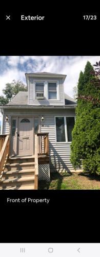 Albany House | LOVELY RENOVATED 2 BEDROOM HOME WITH FREE Parking