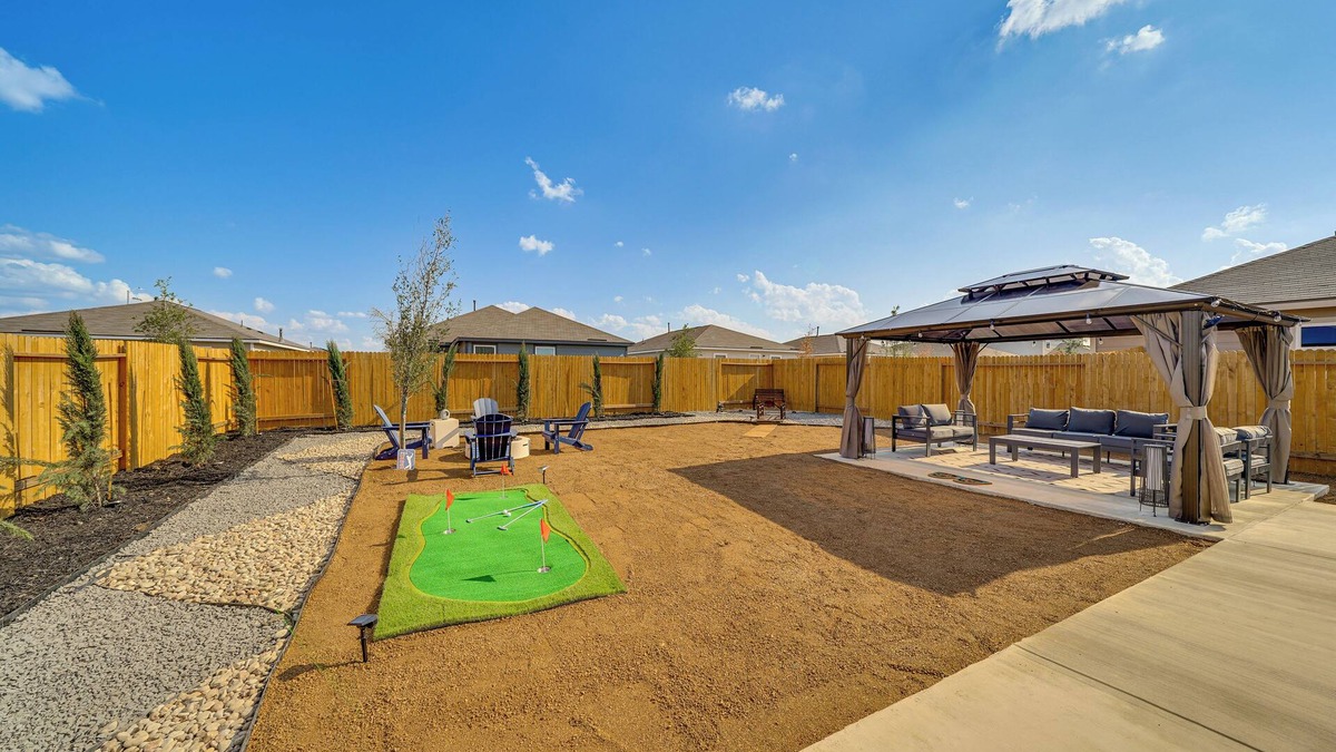 Medina Valley House | Lovely San Antonio Vacation Rental w/Private Yard