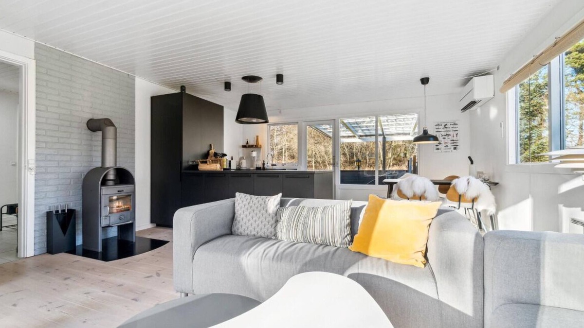 Sømarken House | Lovely summer house with Bornholm atmosphere.
