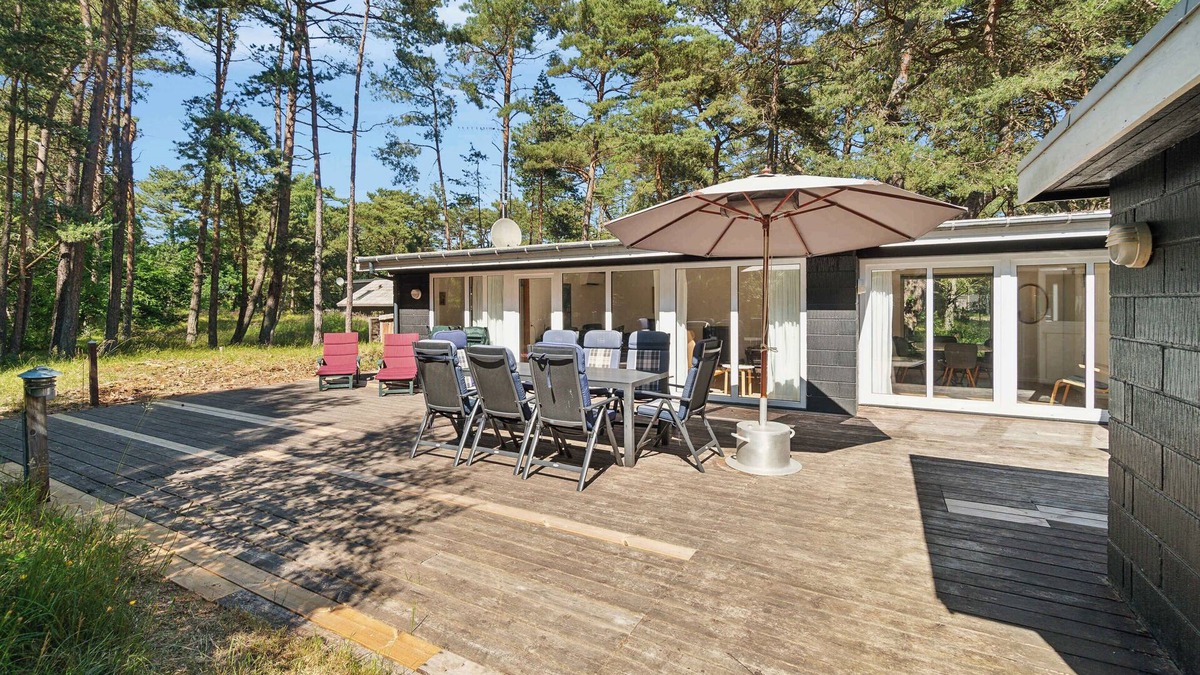 Dueodde House | Lovely summer house with sauna and terrace