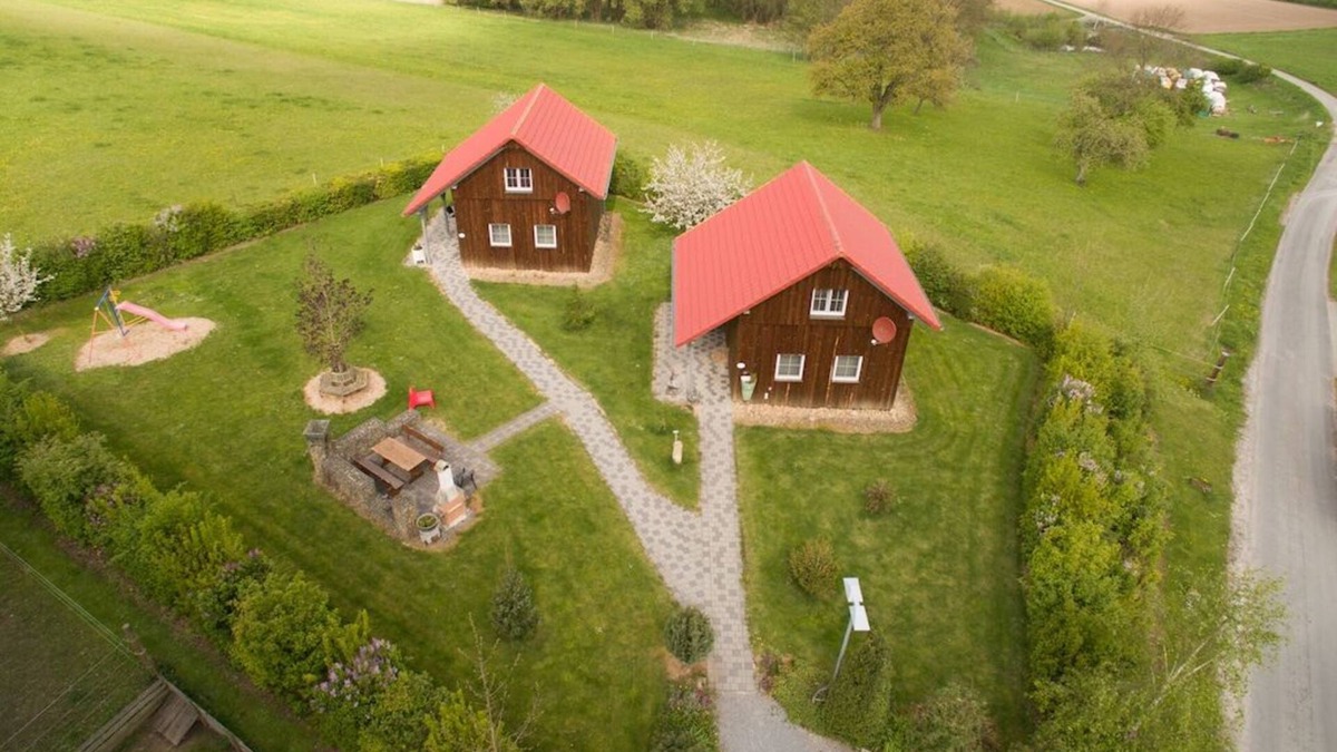 Schwaigern House | Lovely vacation home in beautiful natural surroundings with a large garden.