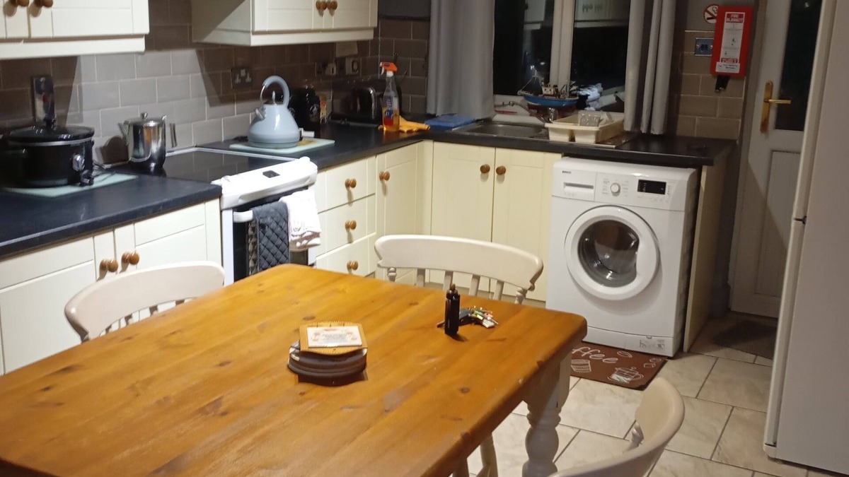 Buncrana Cottage | Lovely wee cottage. buncrana ideal for 1 ,2,3,or 4 quest's