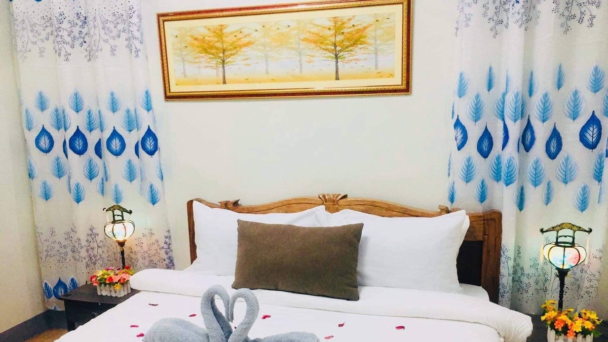 Daet House | LoveNest a place to relax with privacy & freedom!
