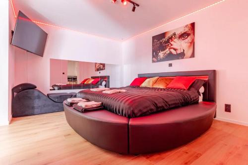 Flemalle Apartment | LoveRoom avec balnéo privative