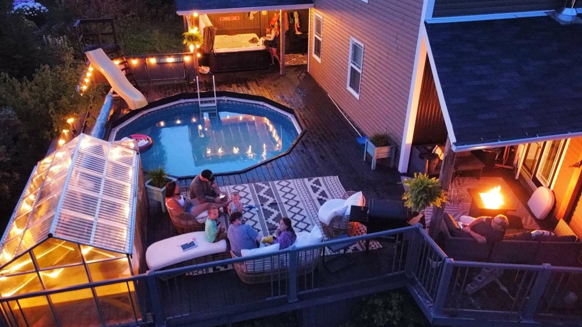 King's Point House | Lovers Lane Retreat.nLocated in Beautiful Kings Point with hot tub and pool