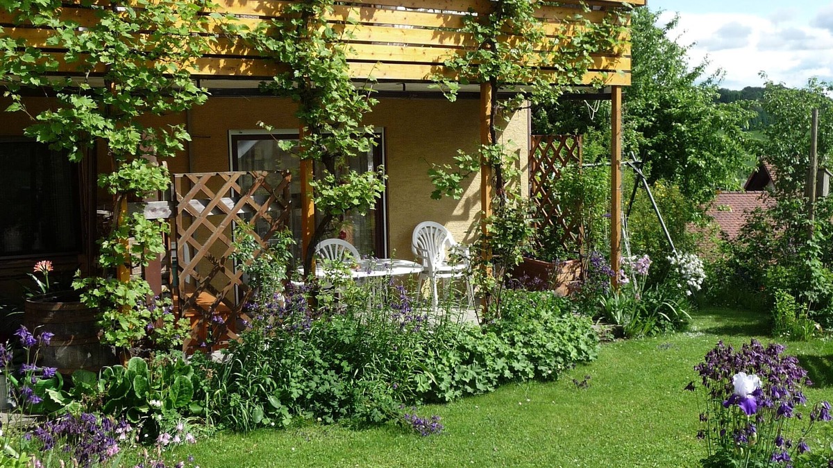 Bittelschieß Condo | Lovingly furnished apartment in the countryside
