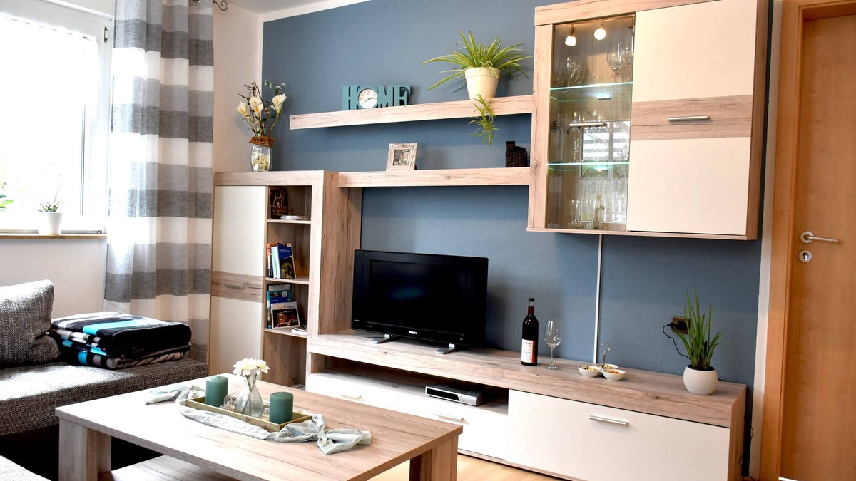 Grossheubach Apartment | Lovingly furnished apartment (85 sqm) with terrace and garden