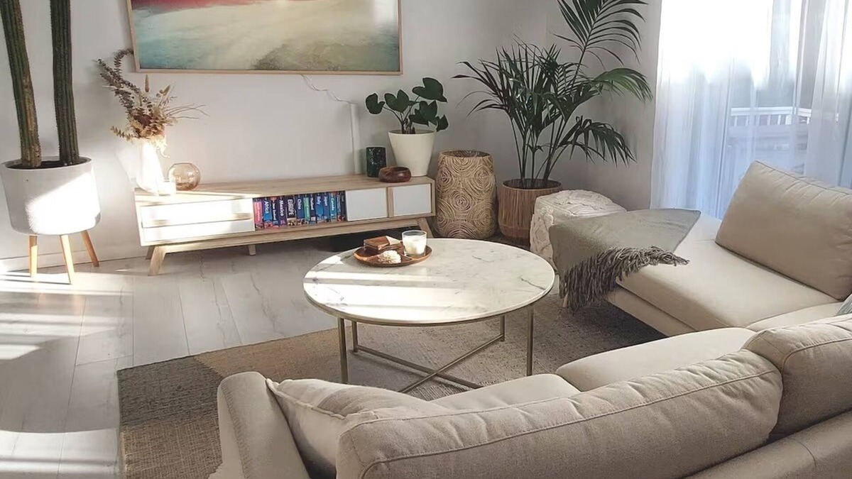 Cronulla Apartment | Lovley Sunlit Apartment With Spa Bath