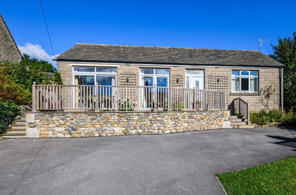 Austwick House | Low Bank