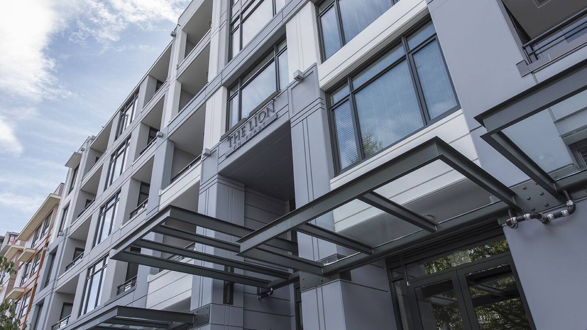 Lower Lonsdale Apartment | Lower Lonsdale Executive 2Bedroom