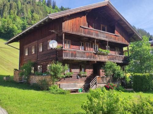 Oberau Wildschonau Apartment | Loya Chalet WILD32