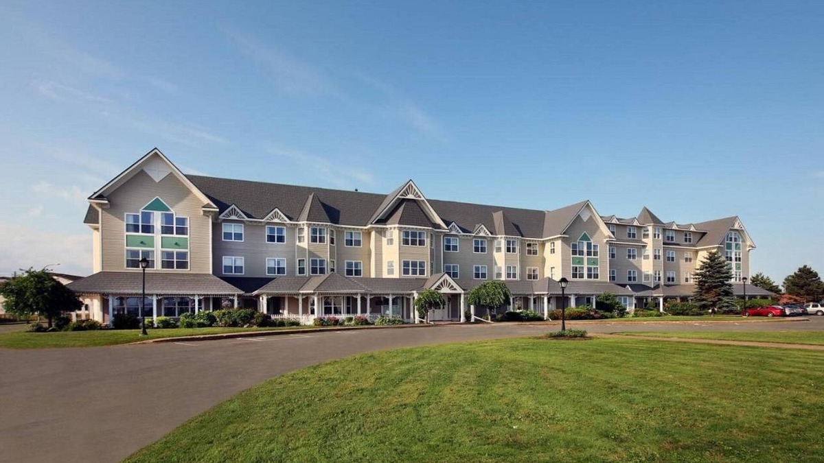 Summerside Hotel | Loyalist Country Inn & Conference Centre