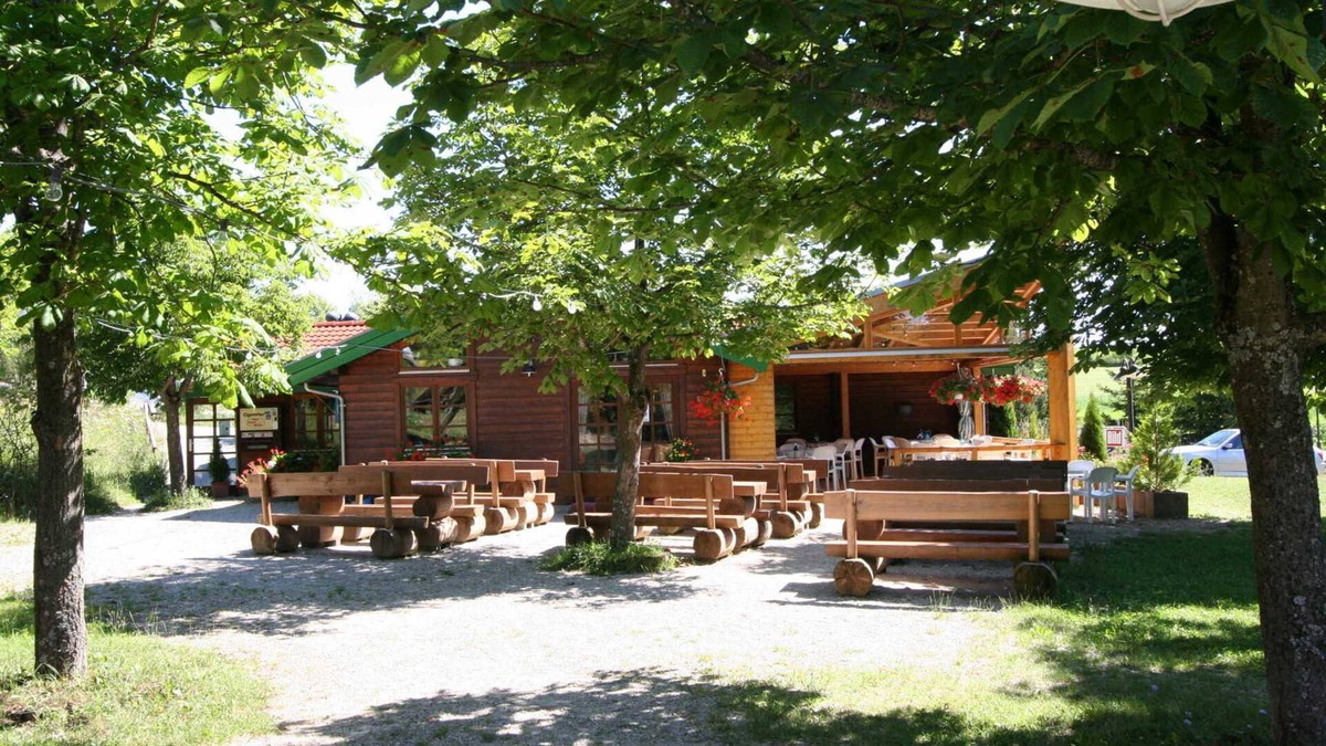 Hayingen House | Ltd-90, 4 Pers., ca. 75qm - Ferienpark Lauterdörfle 9