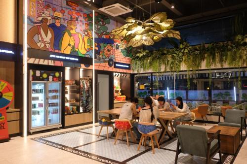 Bangkok Old Town Hotel | Lub d Bangkok Chinatown - Steps from Sam Yod MRT Station