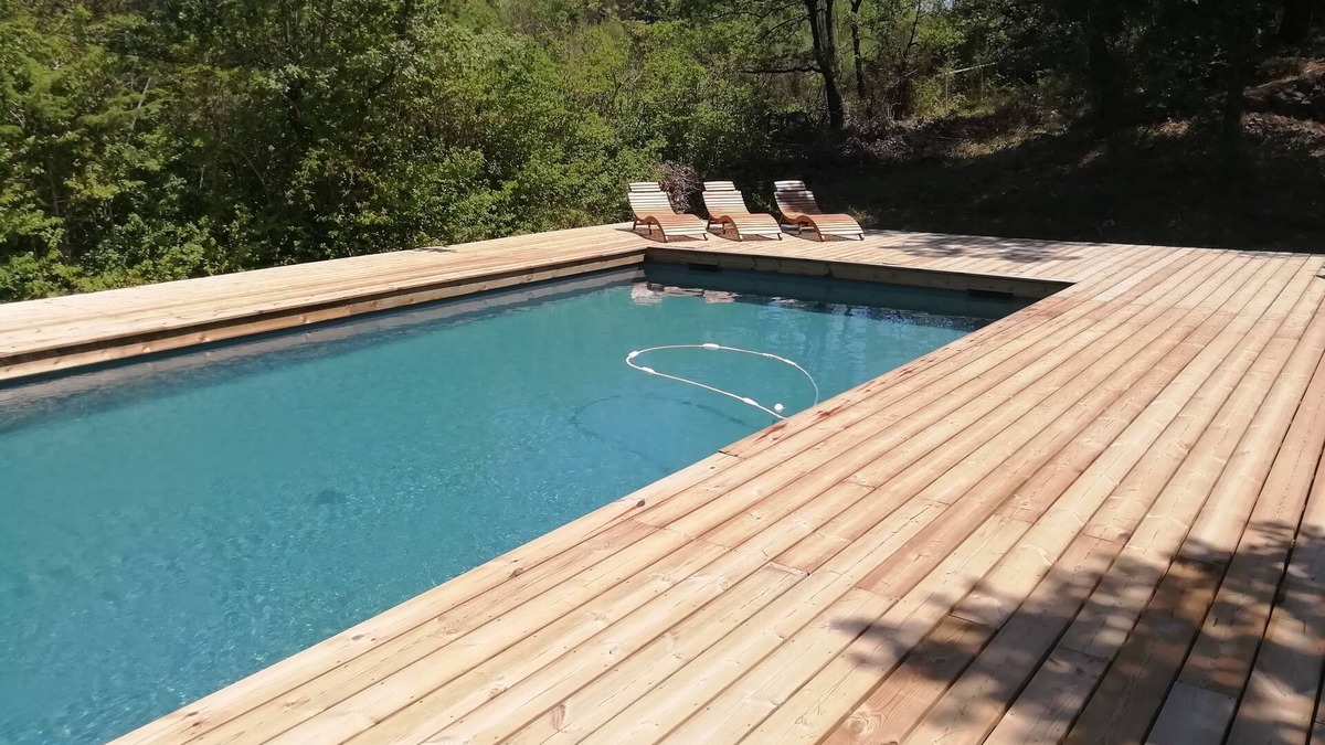 Saint-Martin-de-la-Brasque House | Luberon house in a park